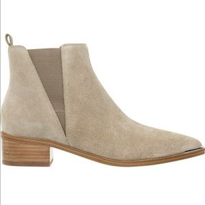 Marc Fisher Yale Chelsea Boots